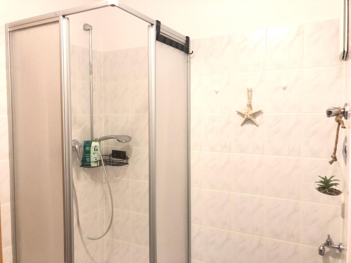 Cottbus-Apartments - Green Apartment I Privat I Wifi I Kueche I Balkon Εξωτερικό φωτογραφία